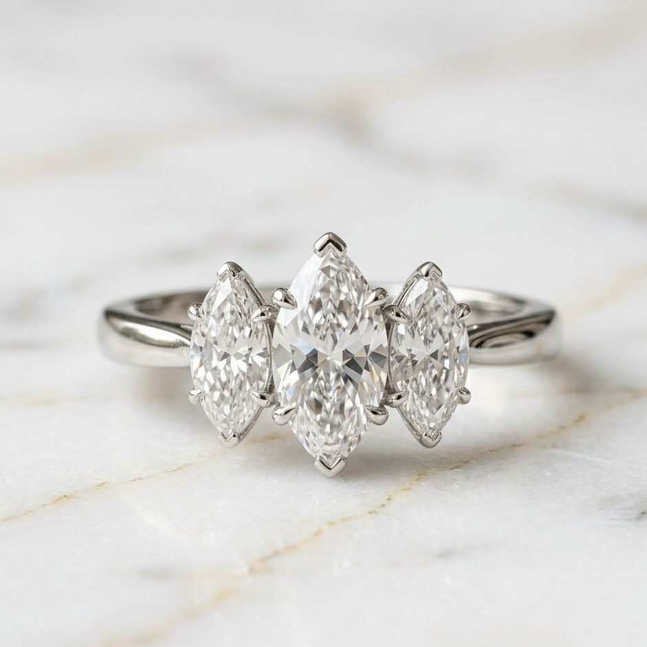 Anillo Trilogy Talla Marquise