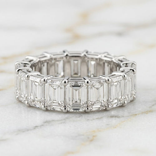 Anillo Eternity Corte Esmeralda